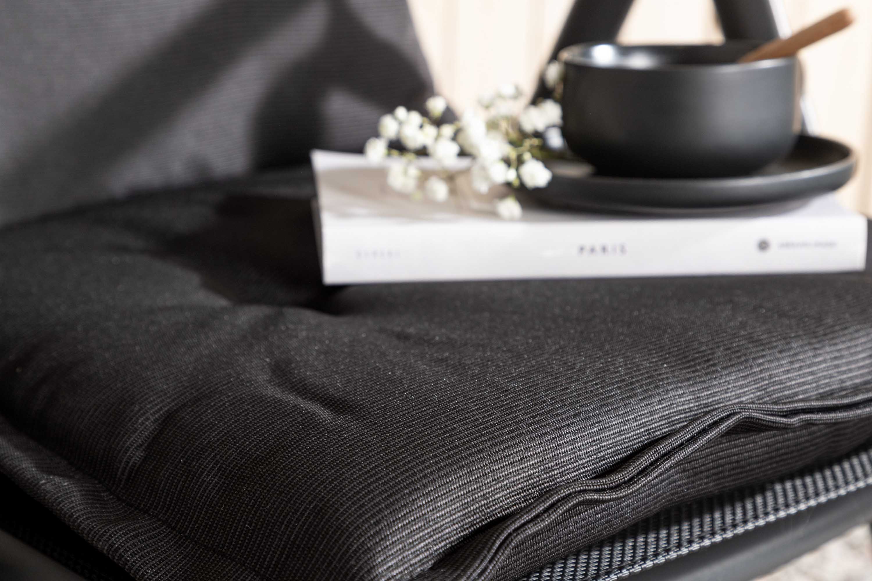 Tyyny säädettävälle nojatuolille