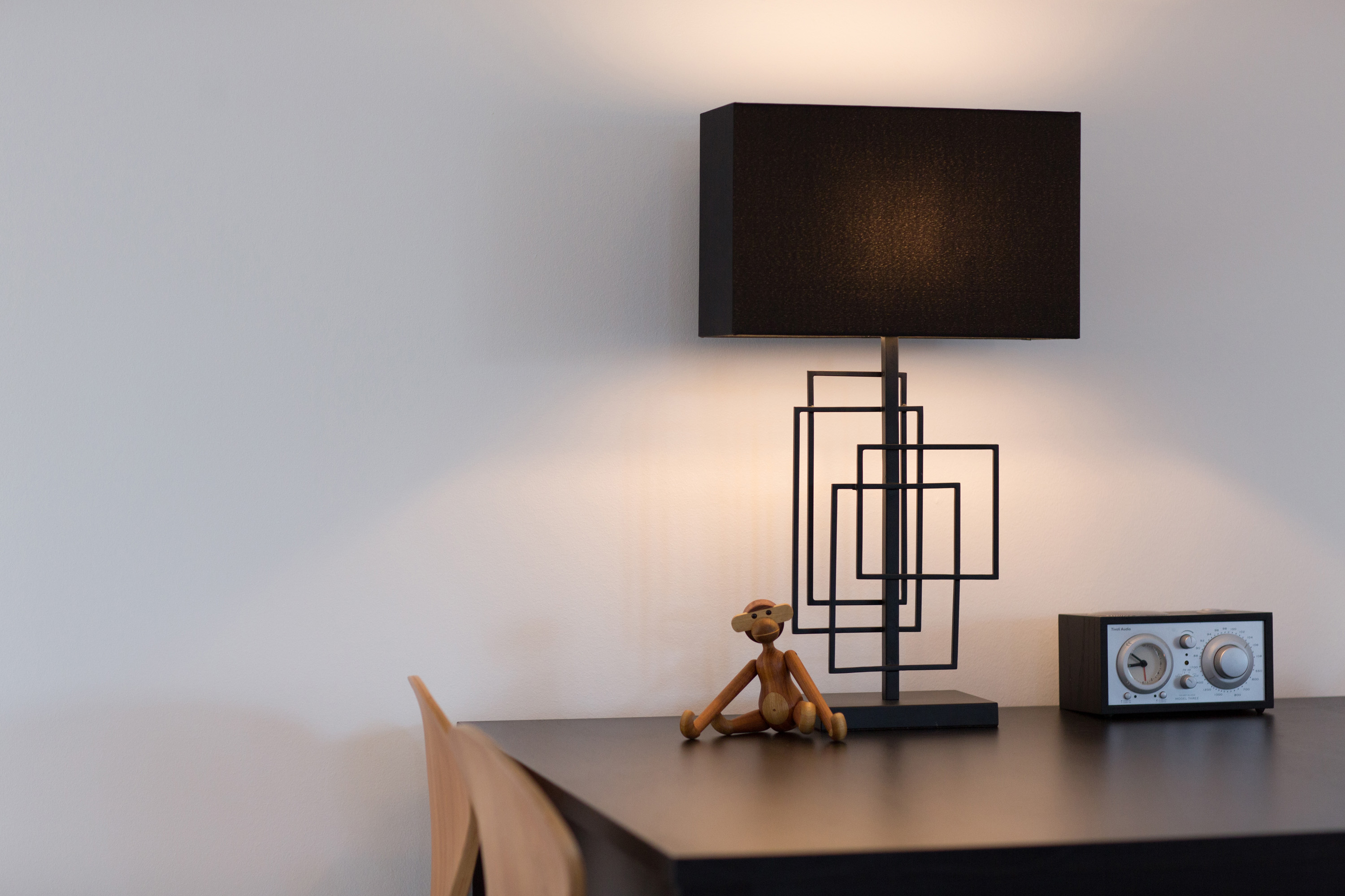 Paragon bordslampa H69cm Svart matt/svart