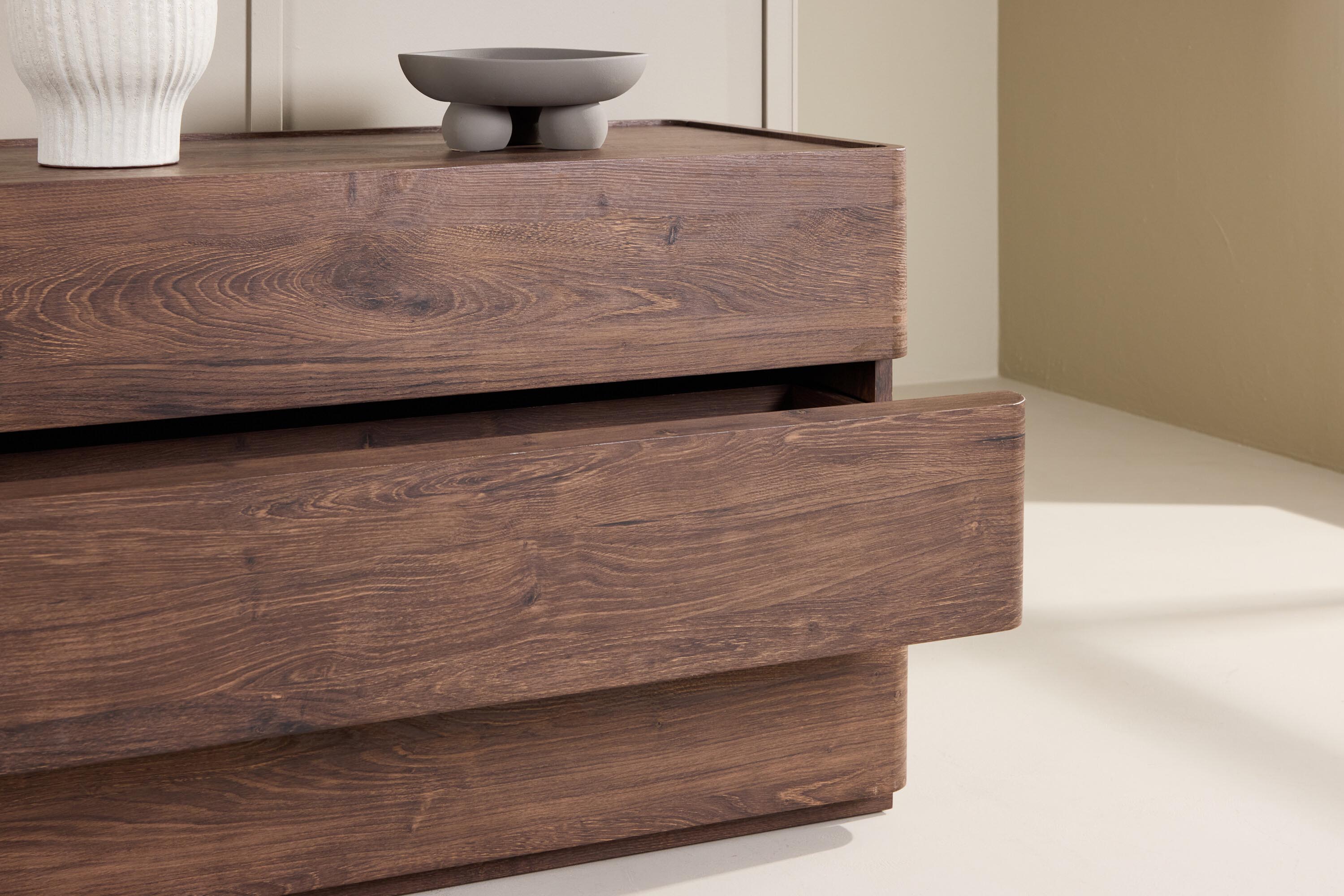 Noble bureau