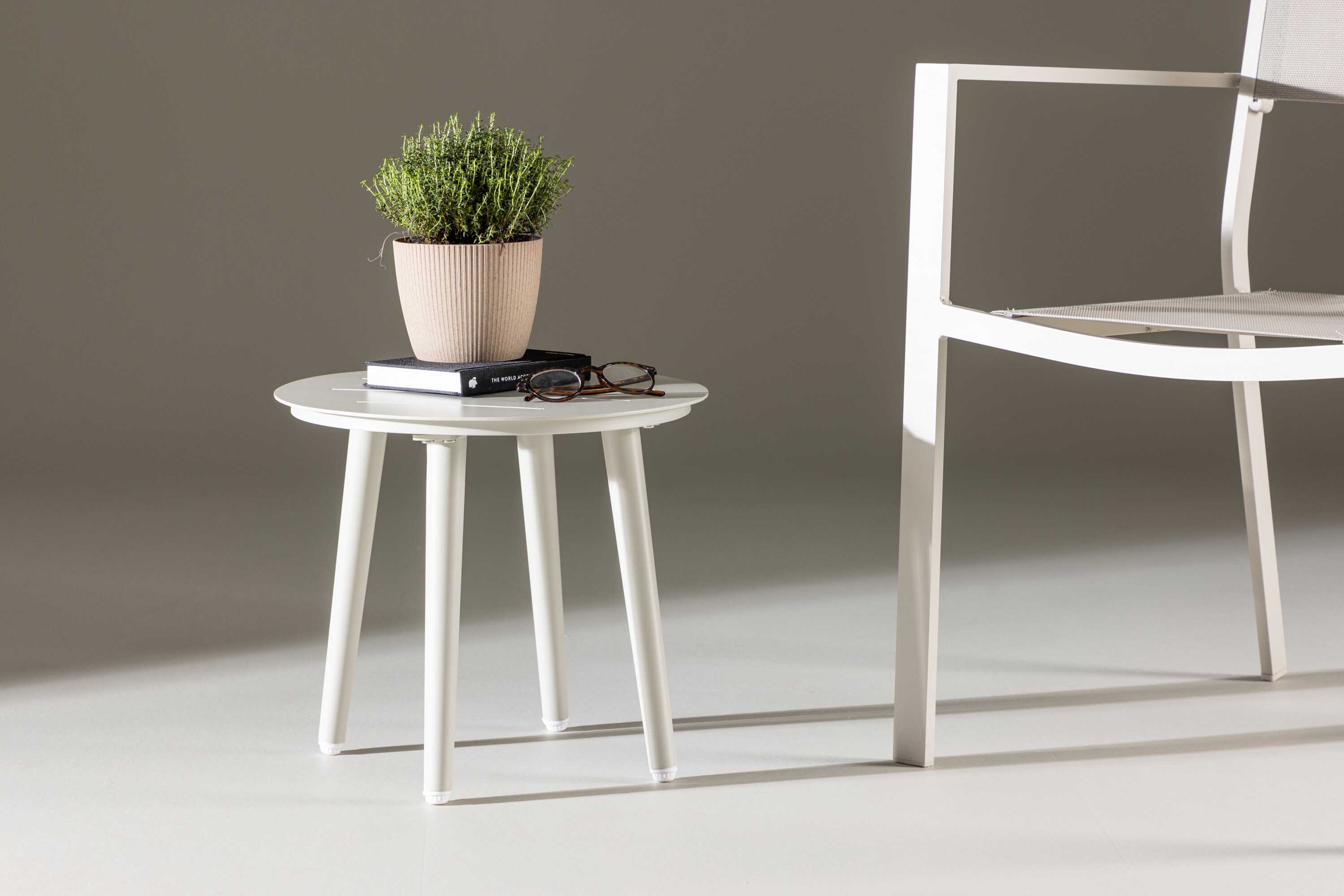 Lina sidobord