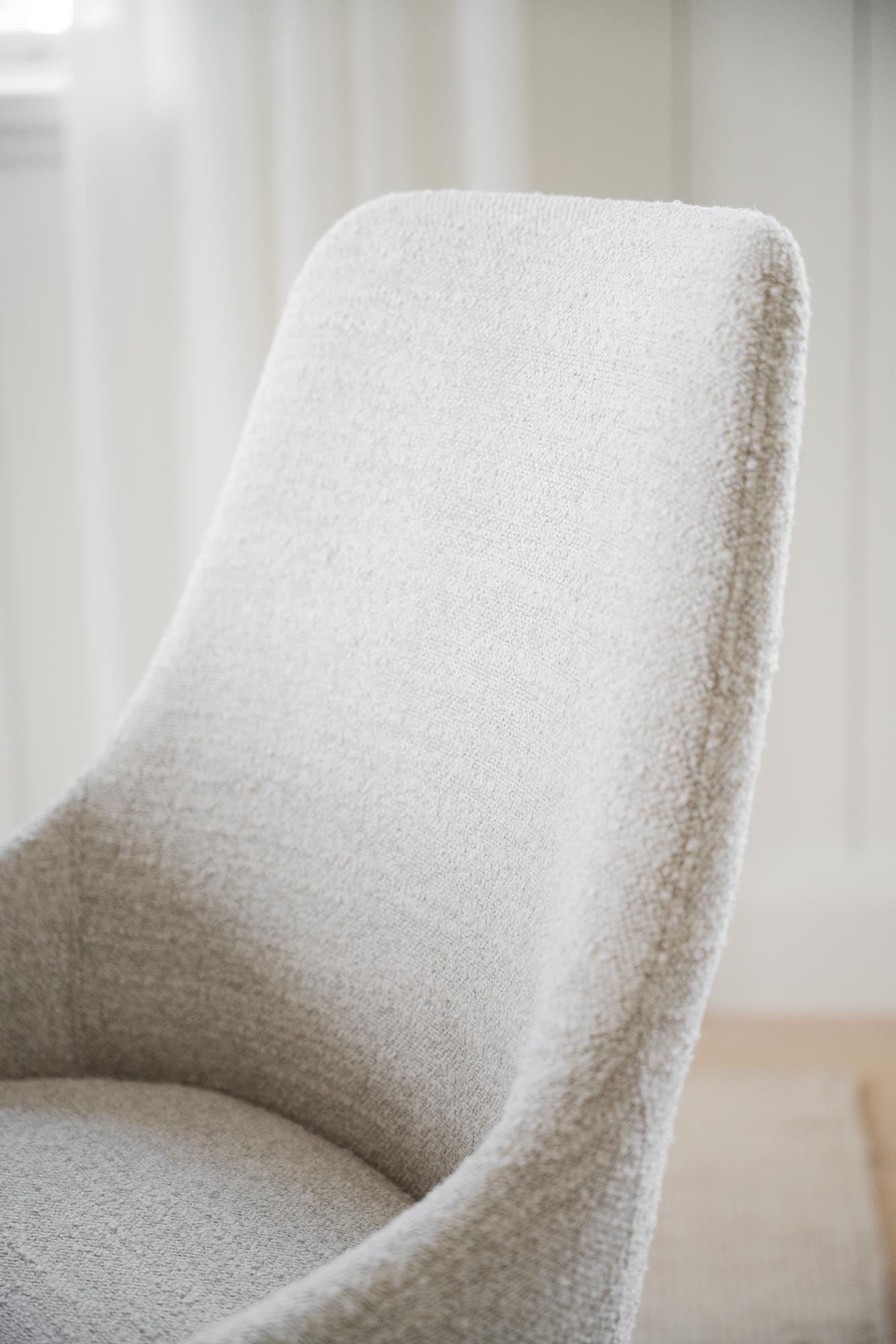 Sierra ruokapöydän tuoli