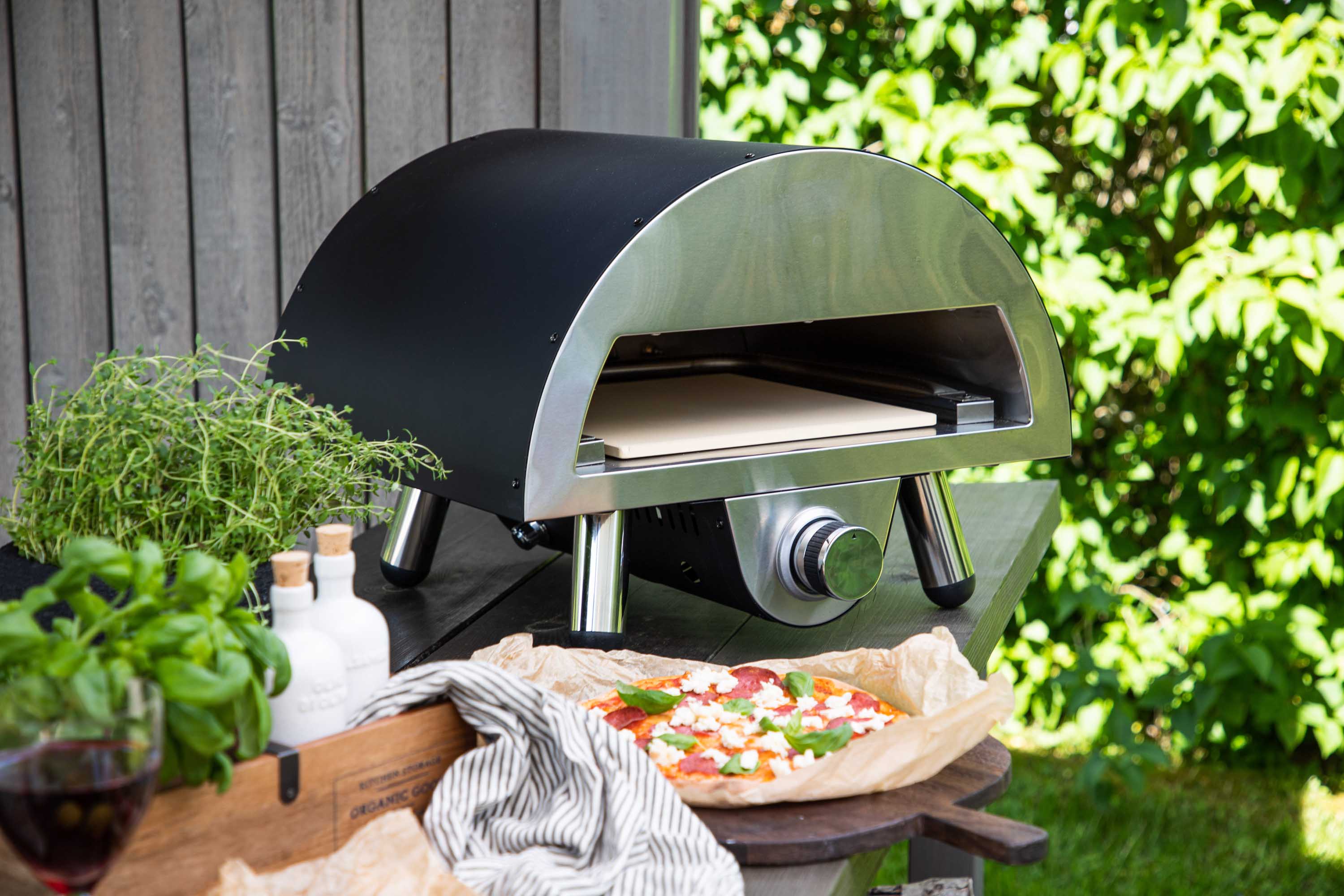 Pizzaugn - Förbered och kavla ut pizzadegen