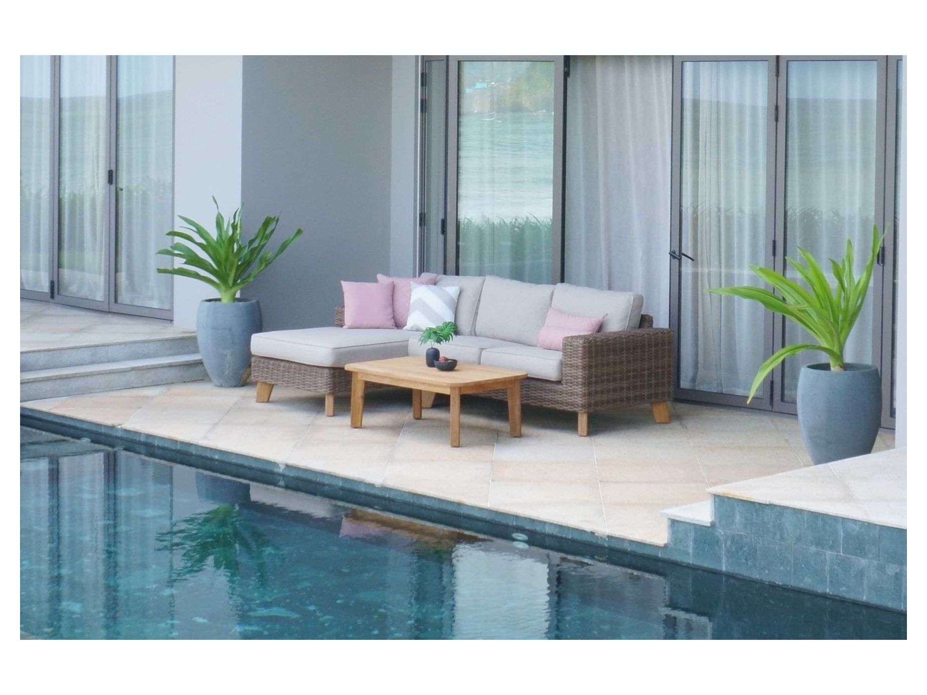 Bahamas 2 istuttavan päätös