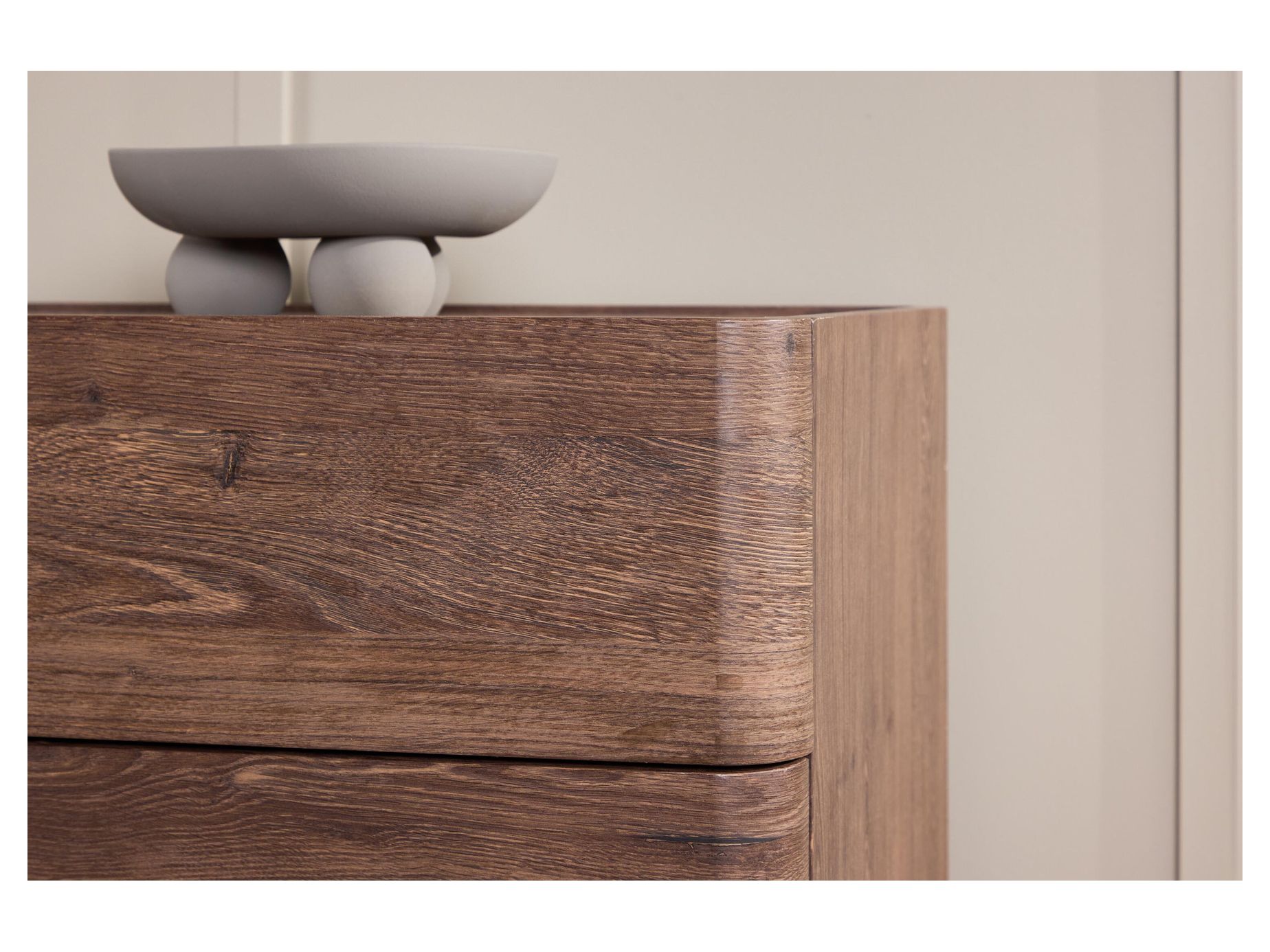 Noble bureau