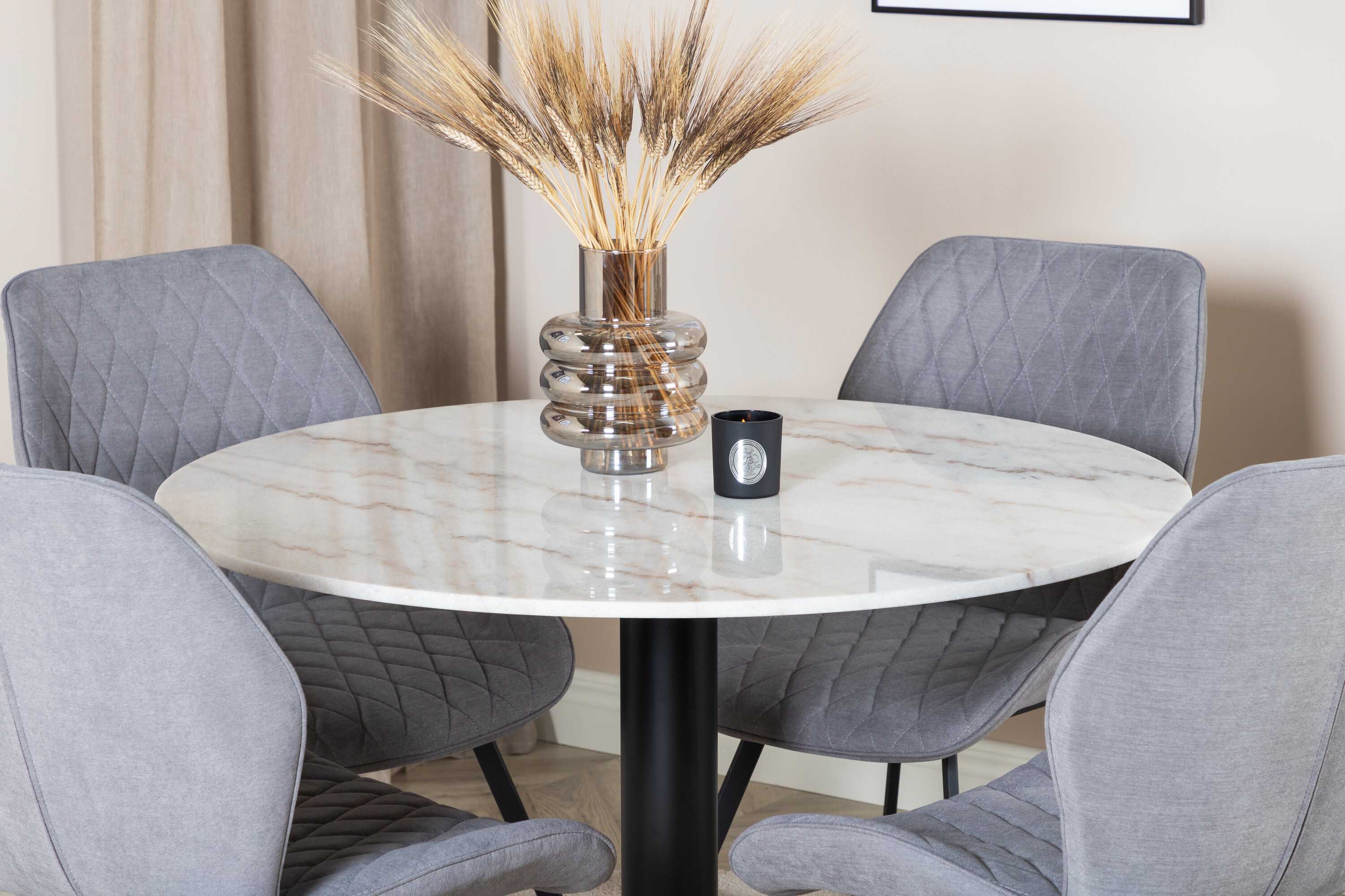 Estelle & Gemma spisegruppe