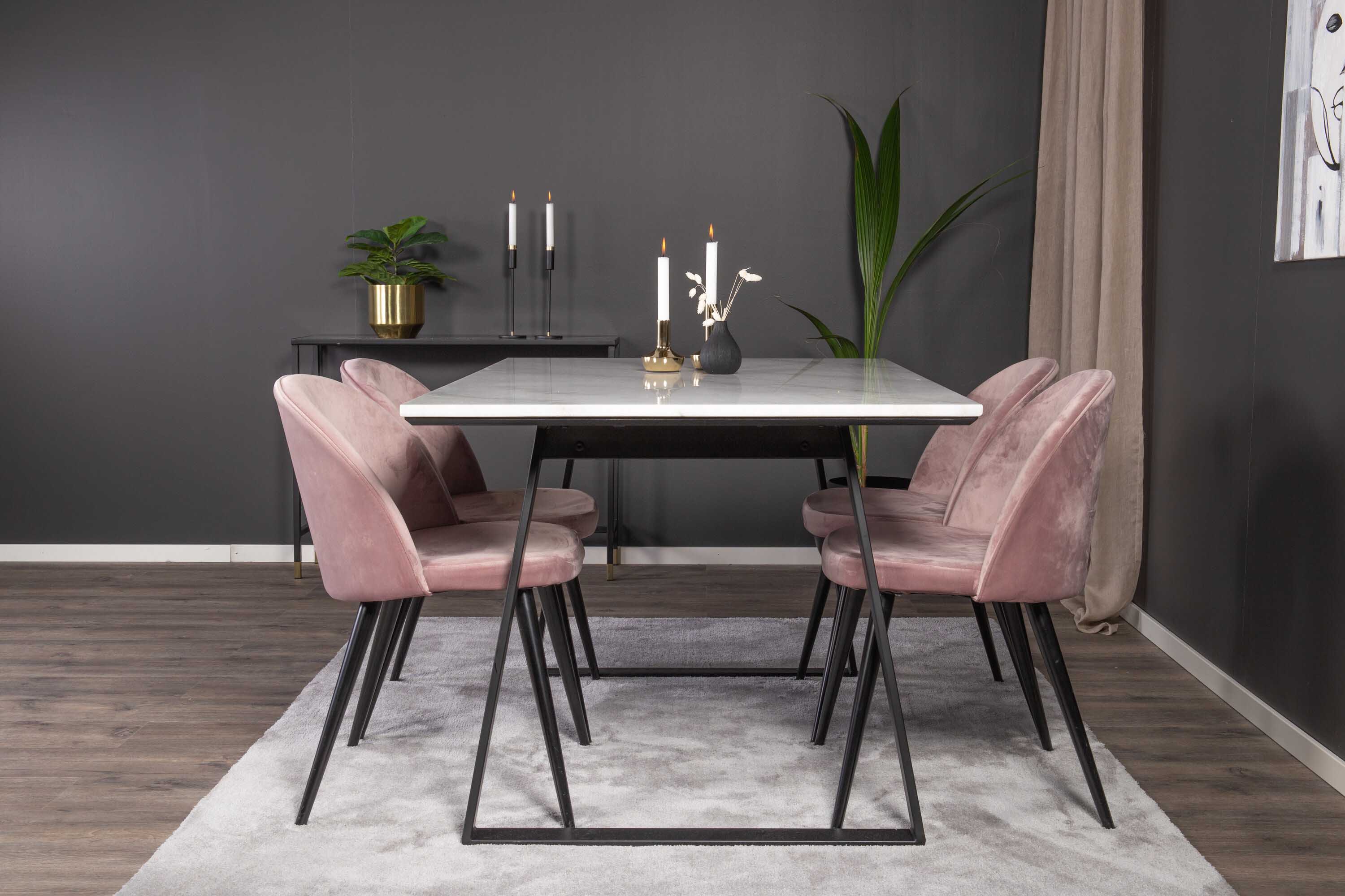 Estelle & Velvet matgrupp