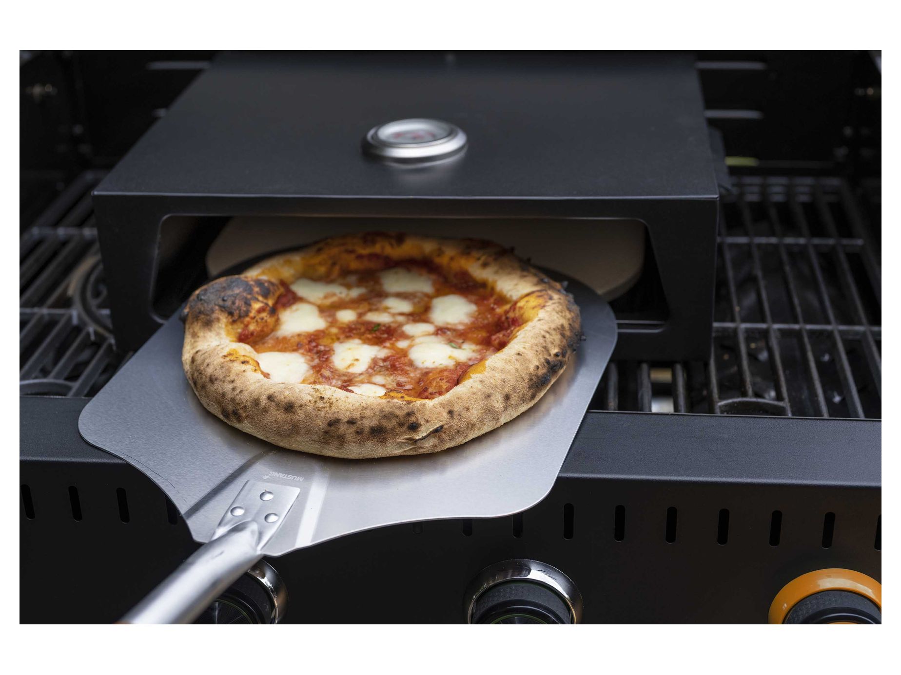 Pizzaovn for gassgrill