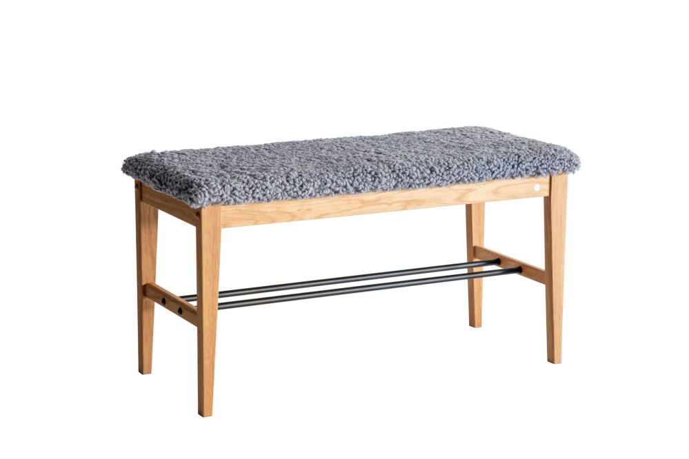 Cora Bänk