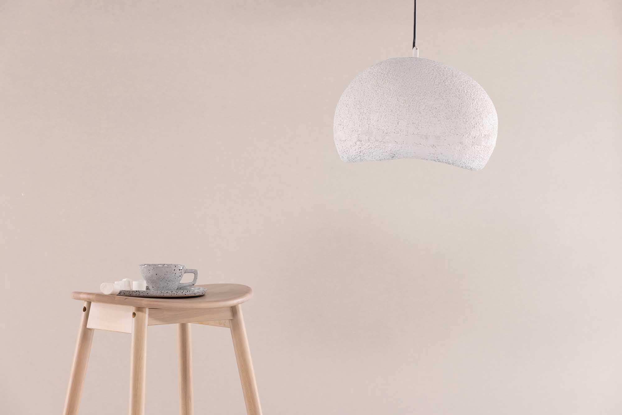 Gilltorp taklampa