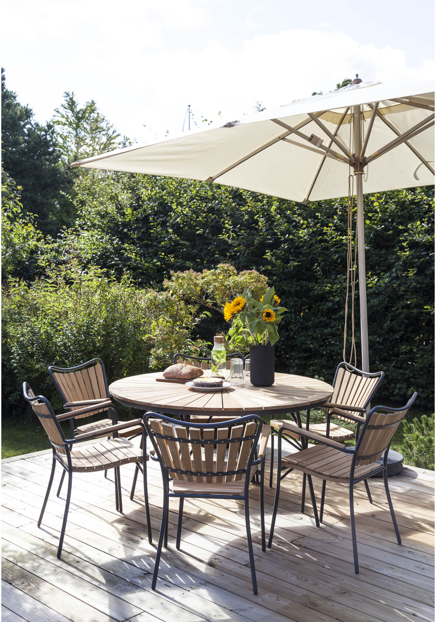 Hard & Ellen spisebord