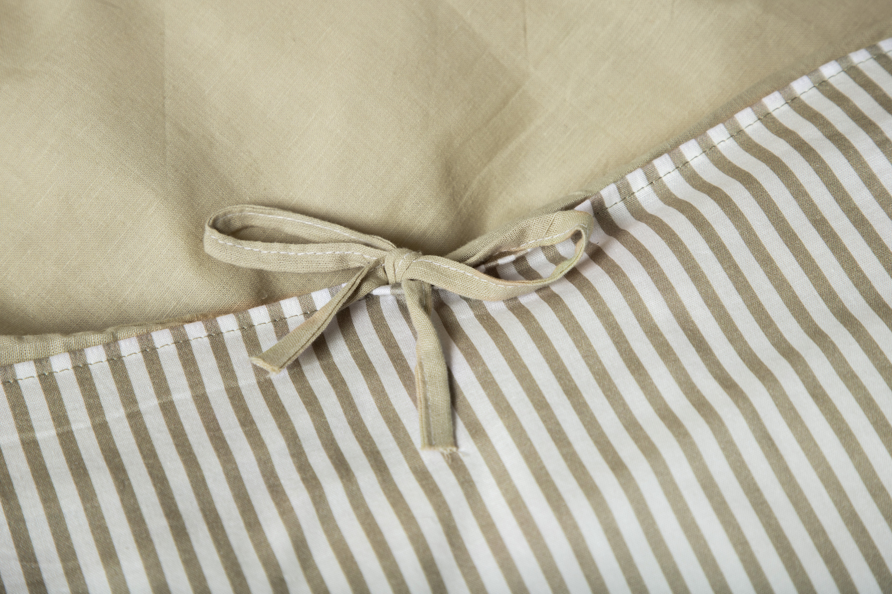 Jenna pussilakanasetti