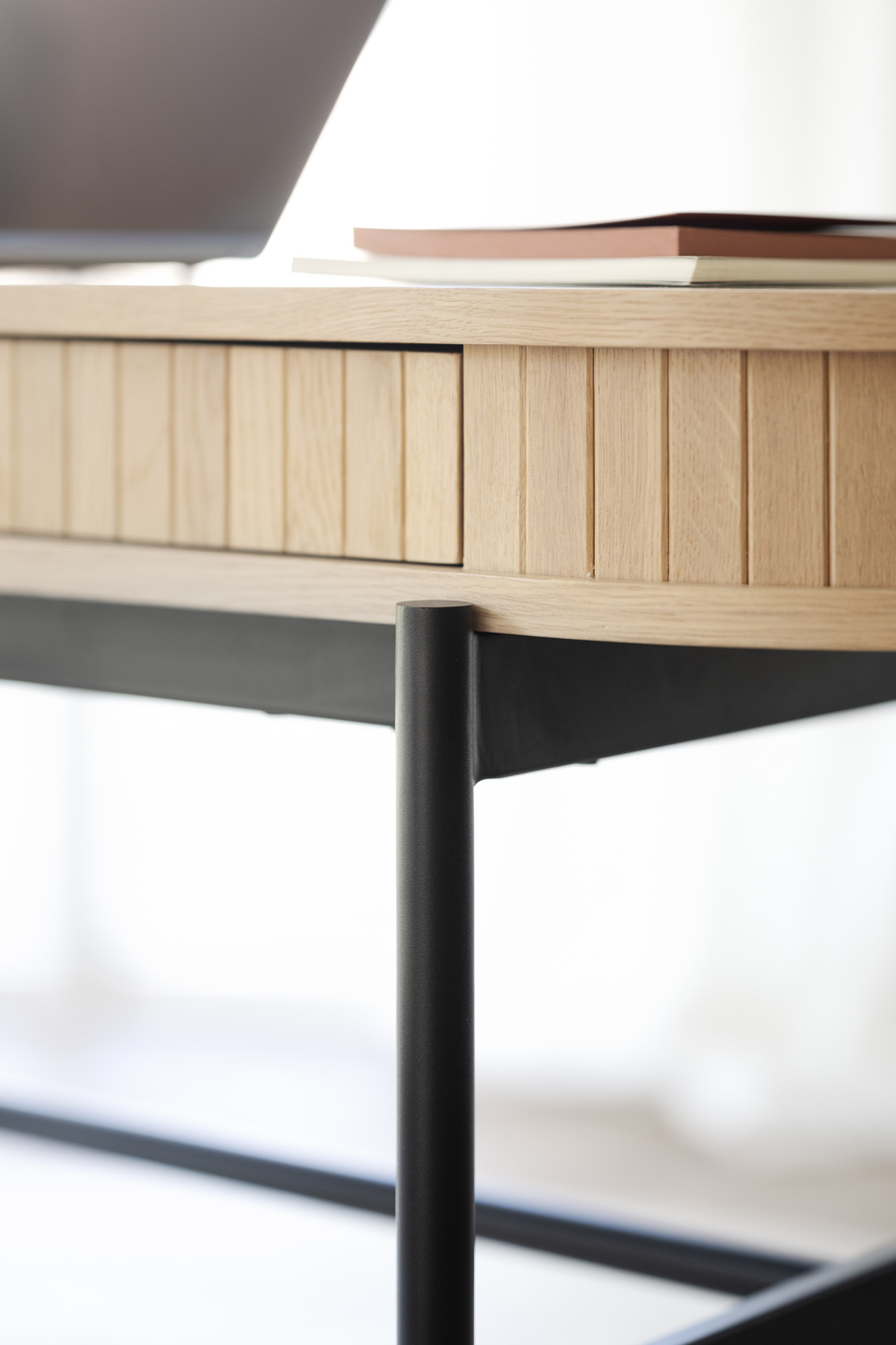 Haddington apupöytä