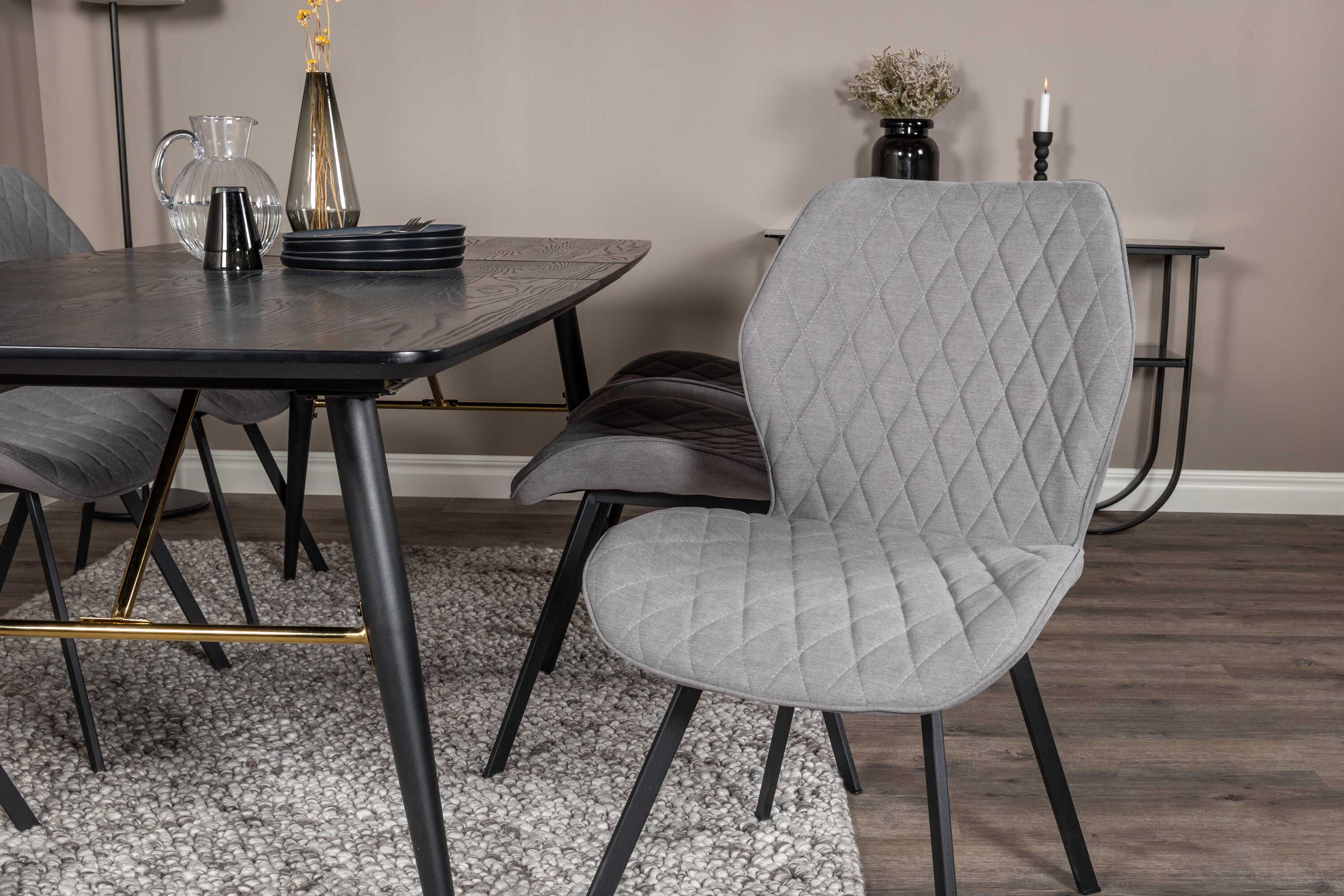 Black Veneer & Gemma ruokailuryhmä