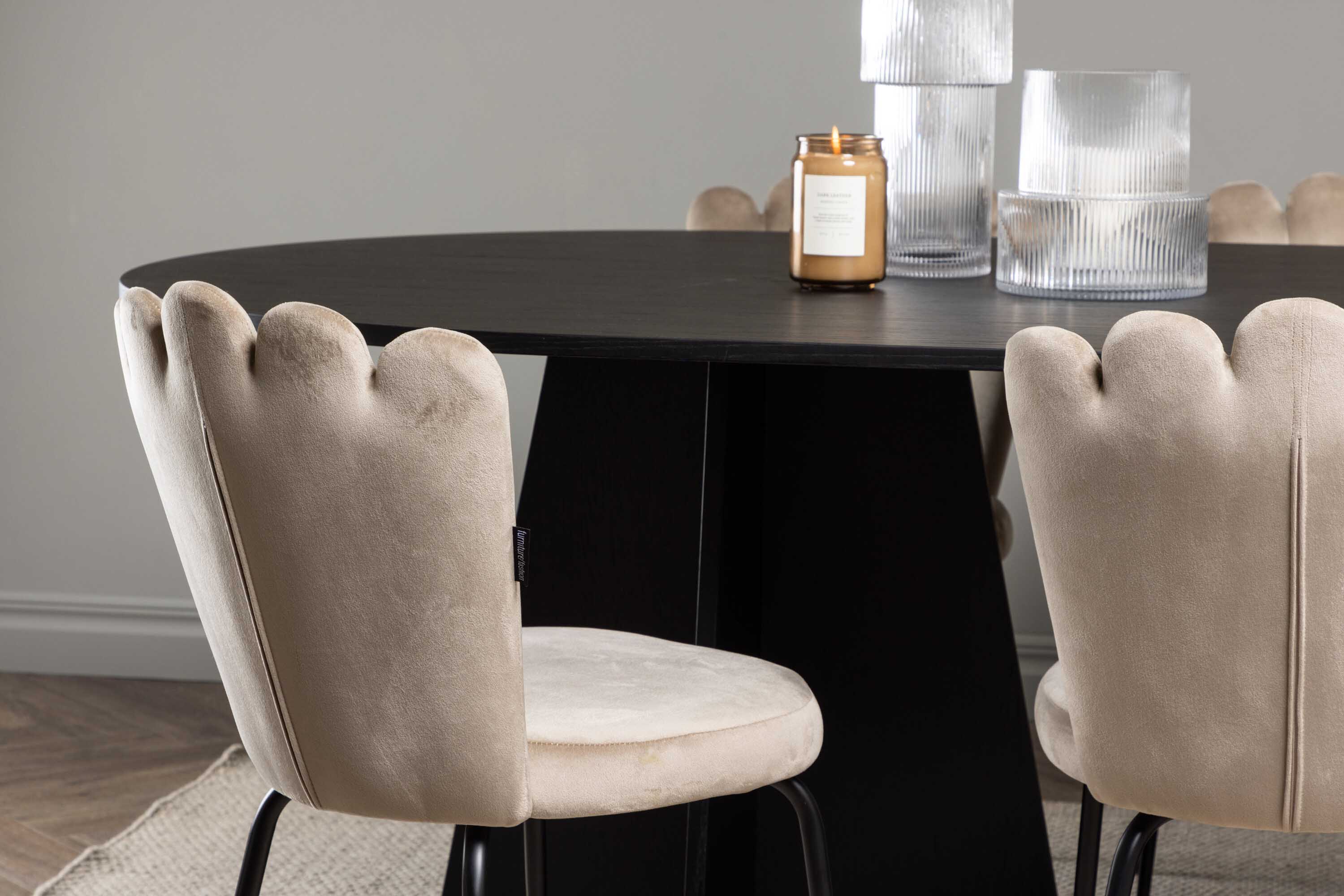 Bootcut Oval & Limhamn matgrupp