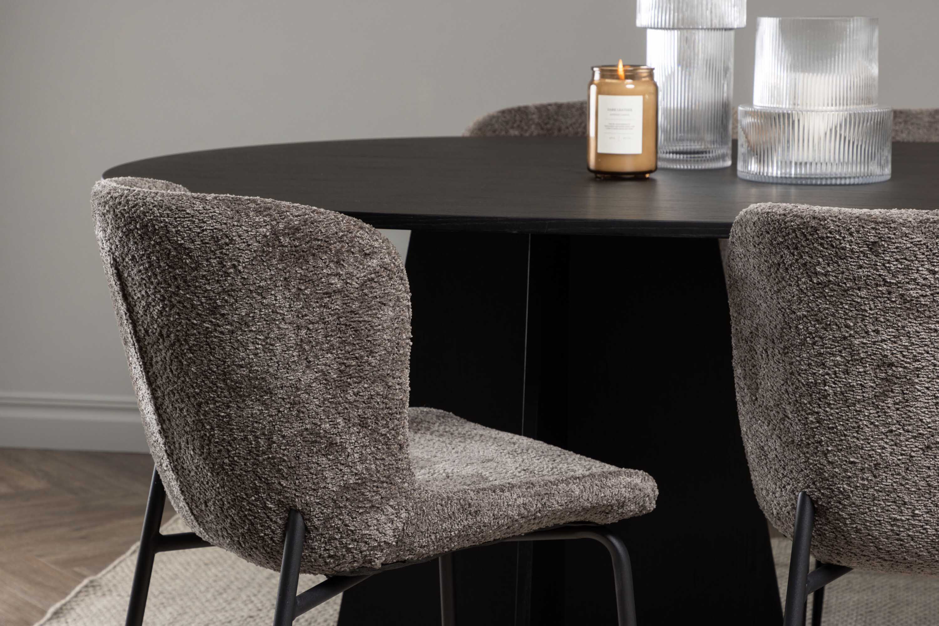 Bootcut Oval & Modesto spisegruppe