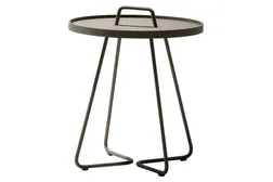 On-the-move sideboard