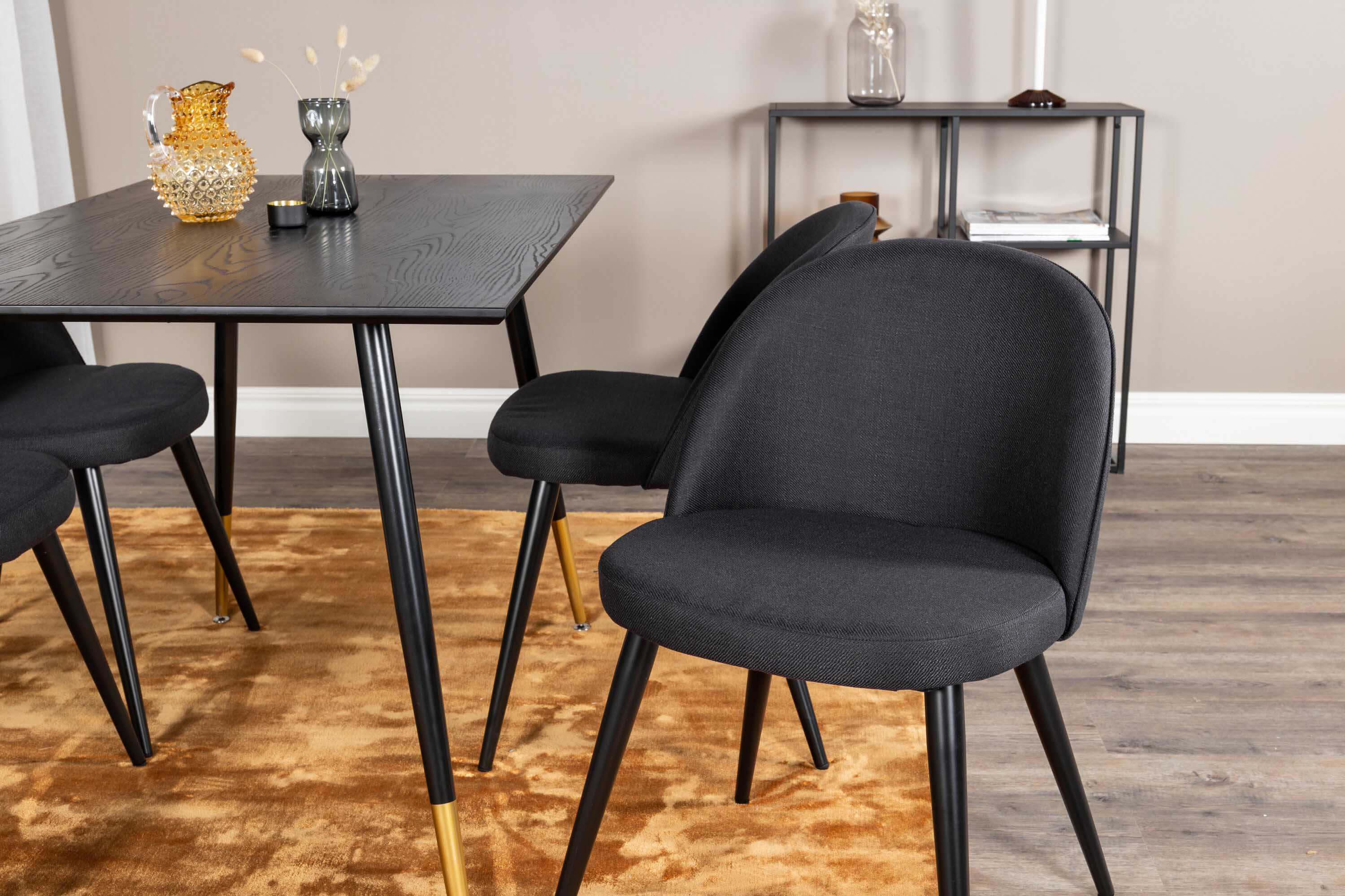 Dipp & Velvet spisegruppe