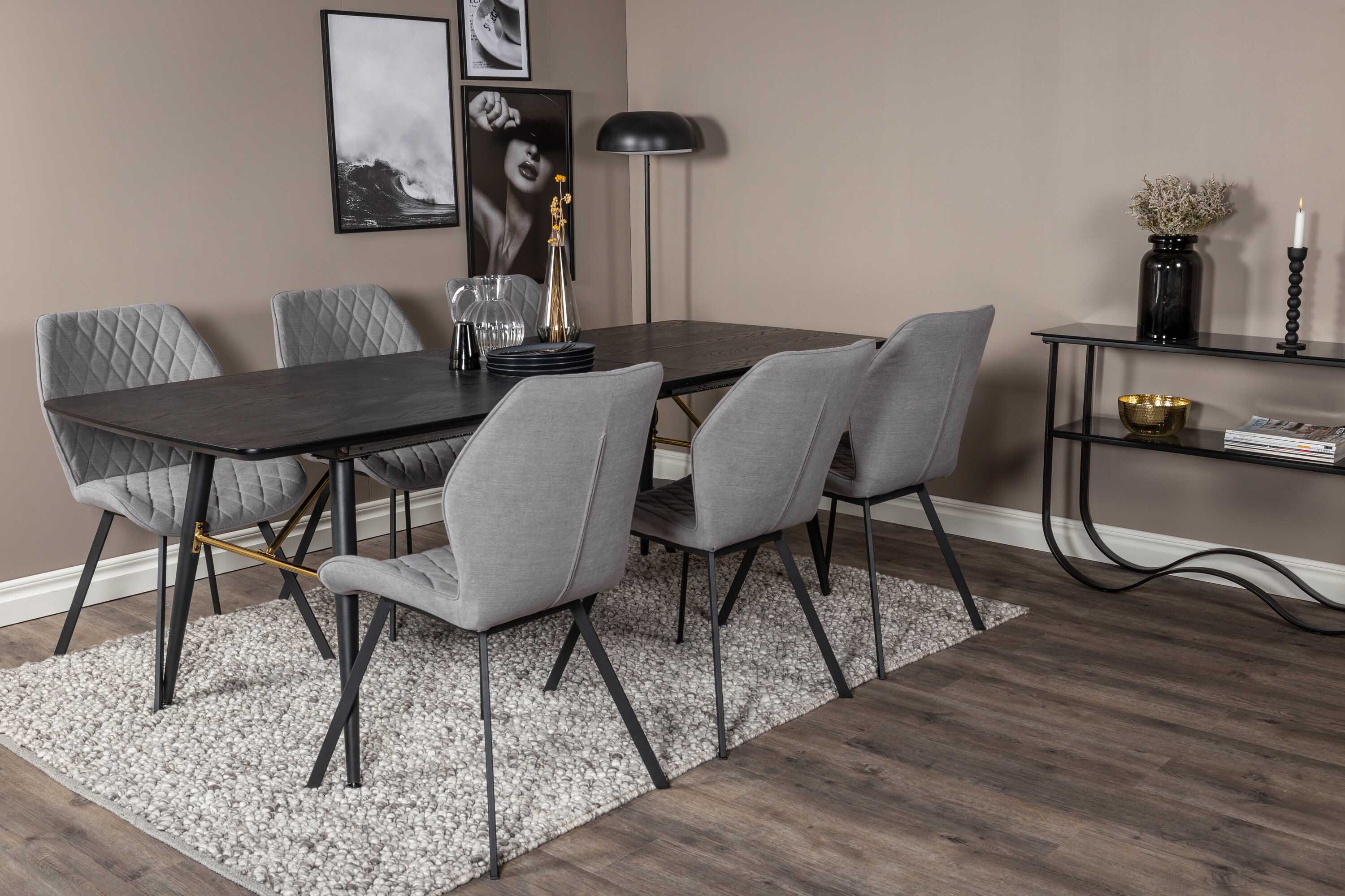 Black Veneer & Gemma ruokailuryhmä