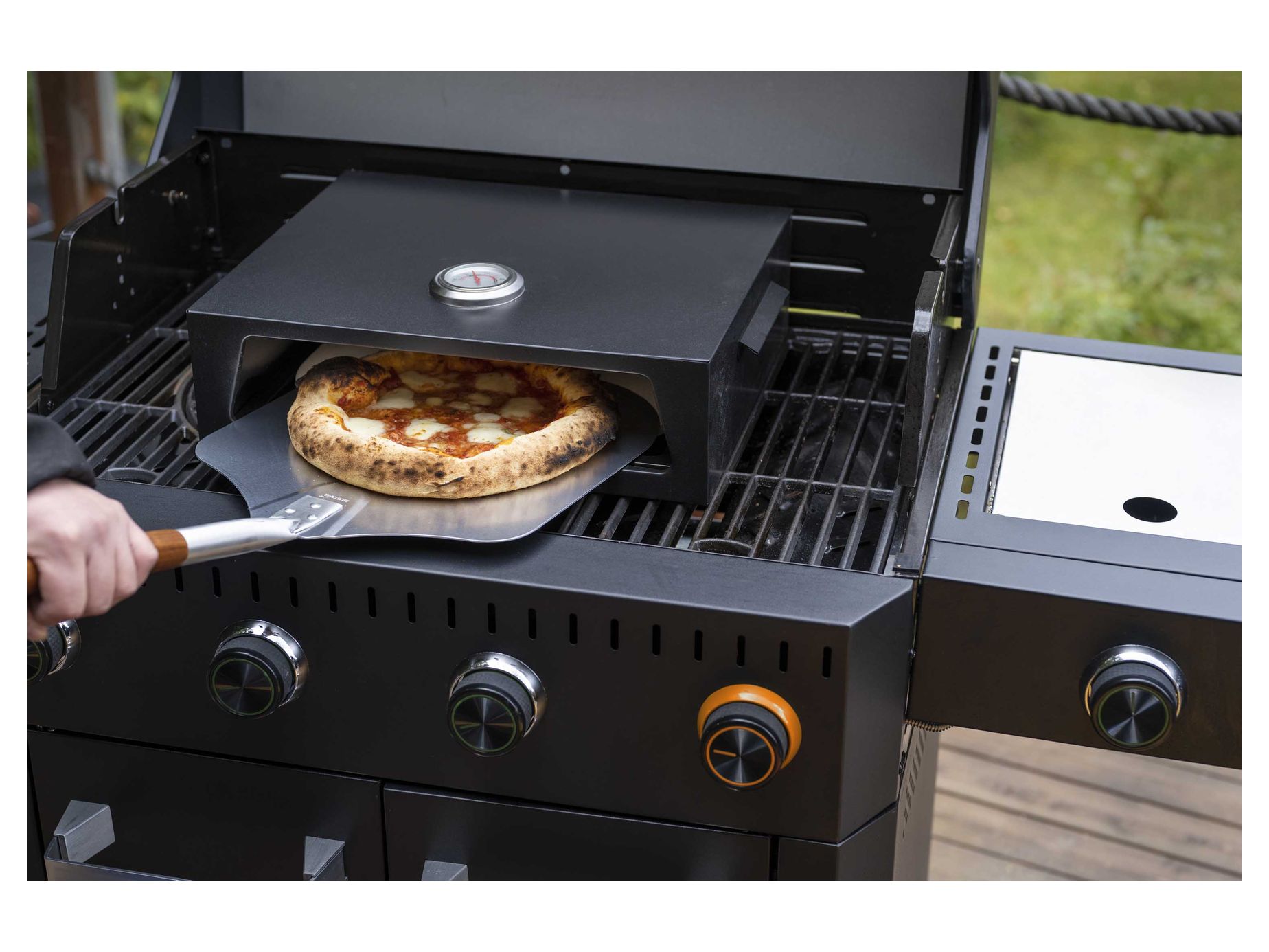 Pizzaovn for gassgrill