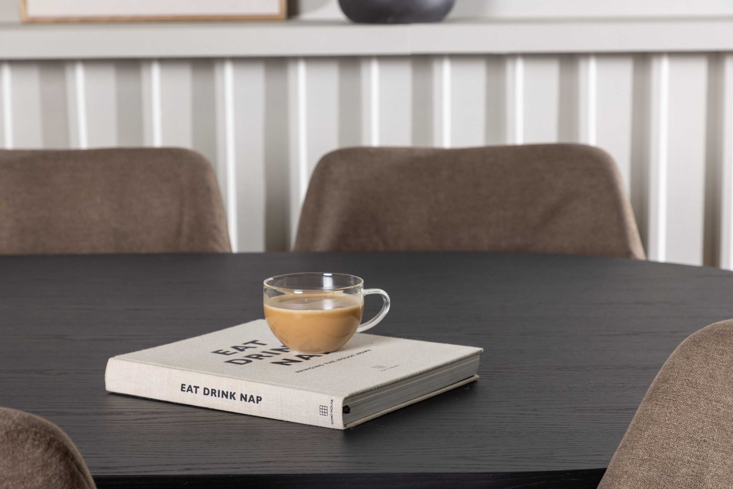 Bootcut & Tomorrow spisegruppe