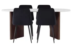 Grönvik & Night ruokailuryhmä