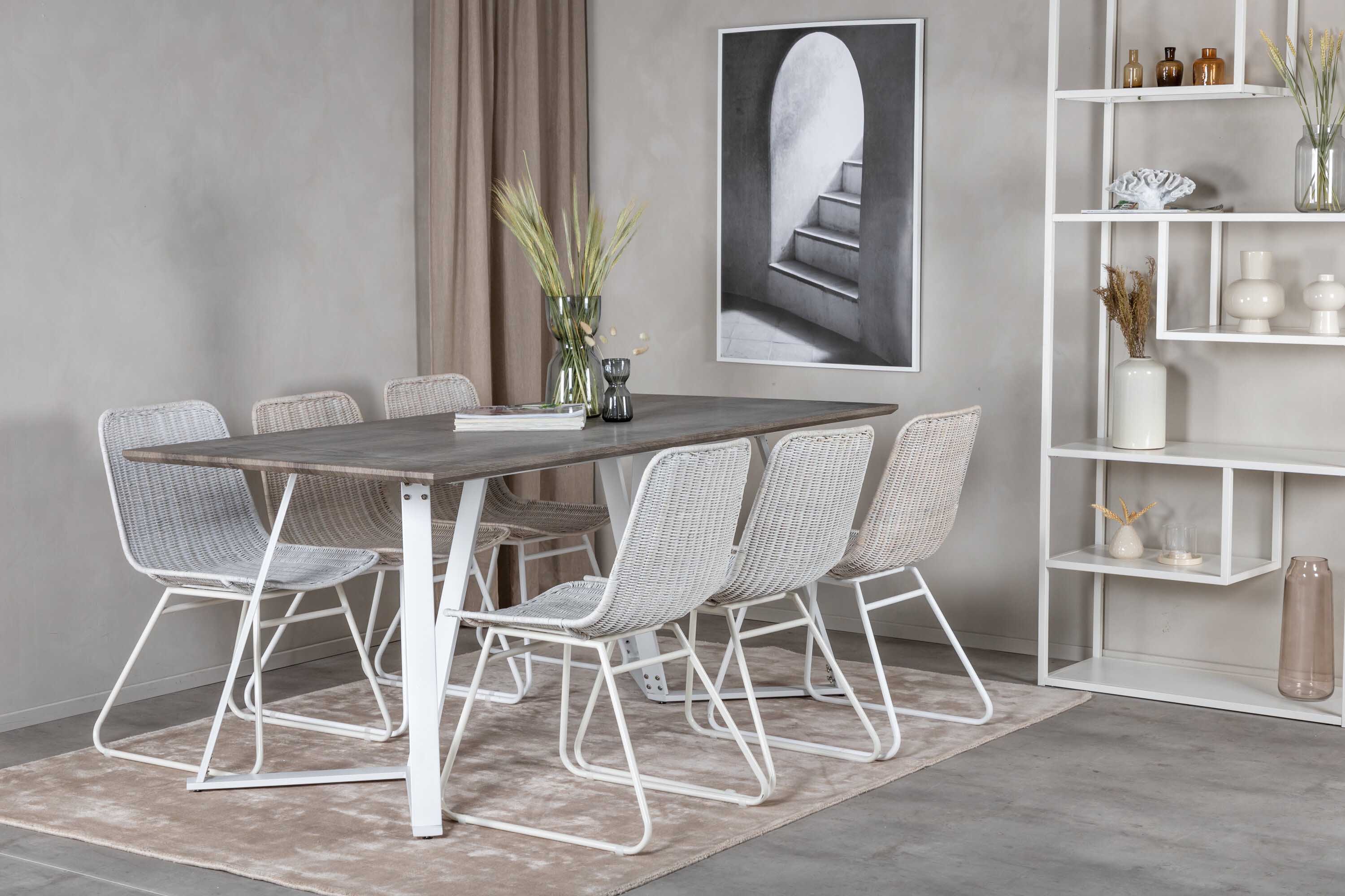 Marina & Cirebon spisegruppe