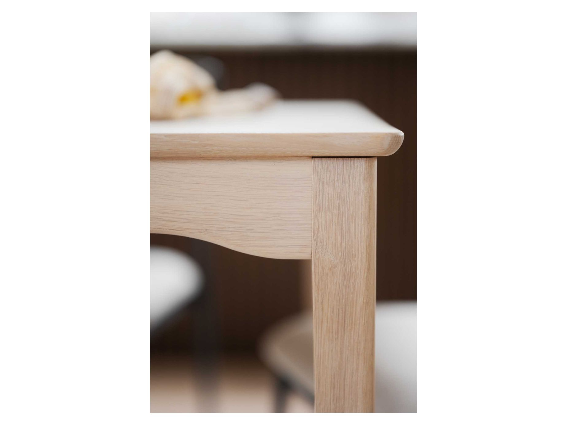 Markham ruokapöytä