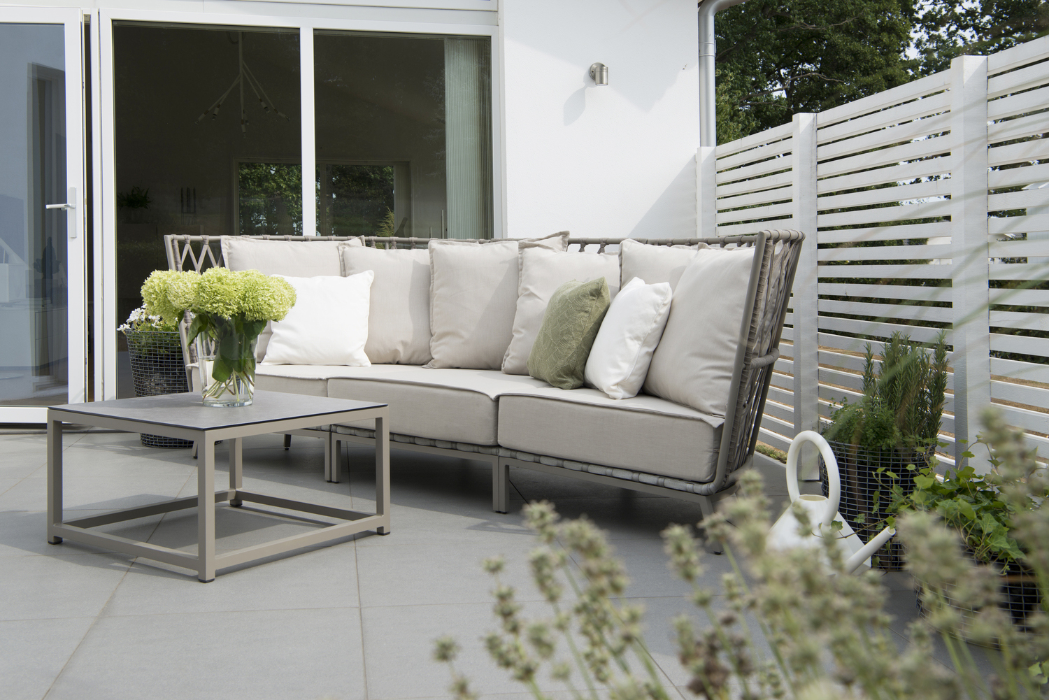 Lounge sofa Jest settet fra Hillerstorp