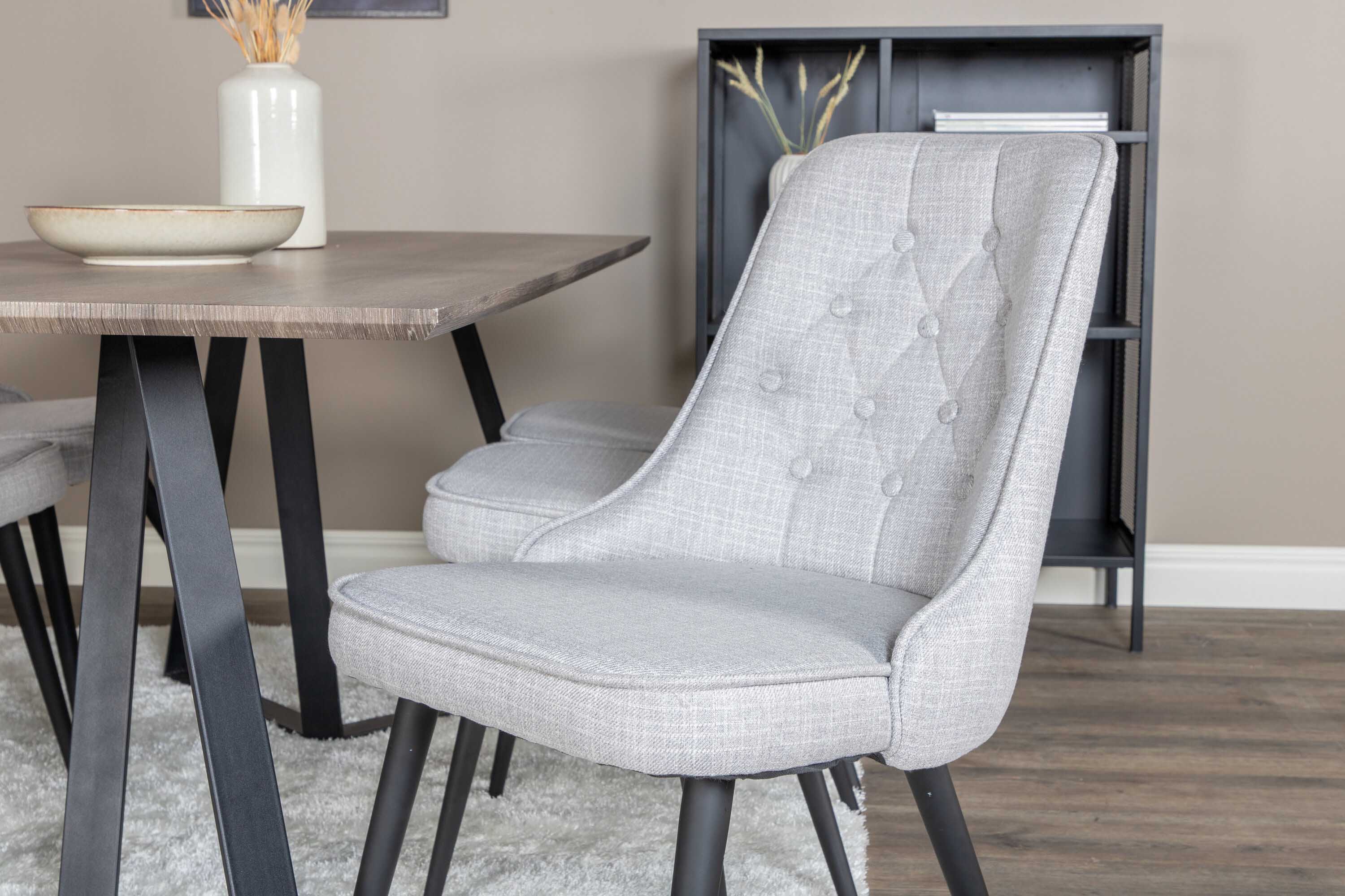 Marina & Velvet ruokailuryhmä