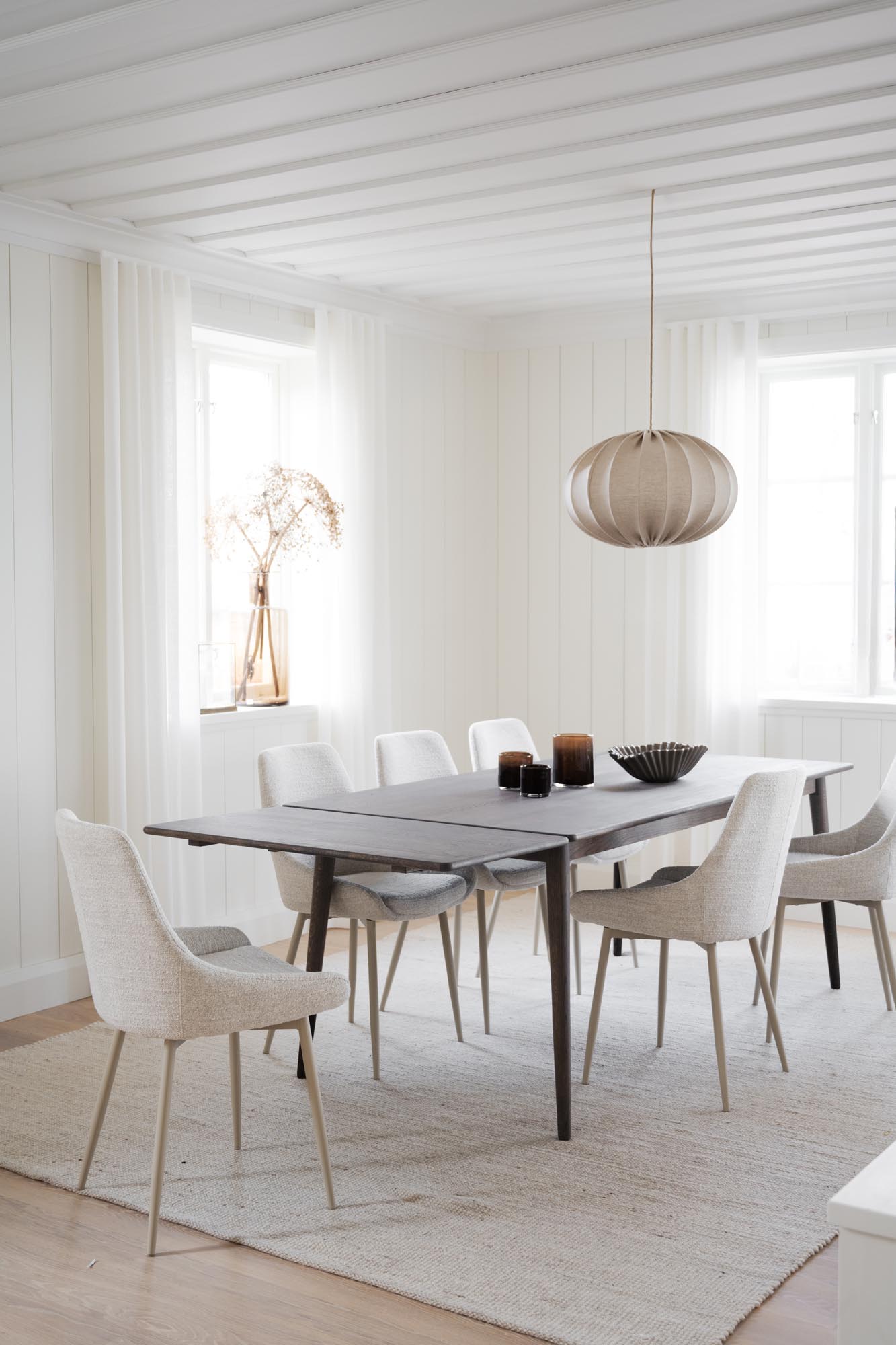 Sierra ruokapöydän tuoli