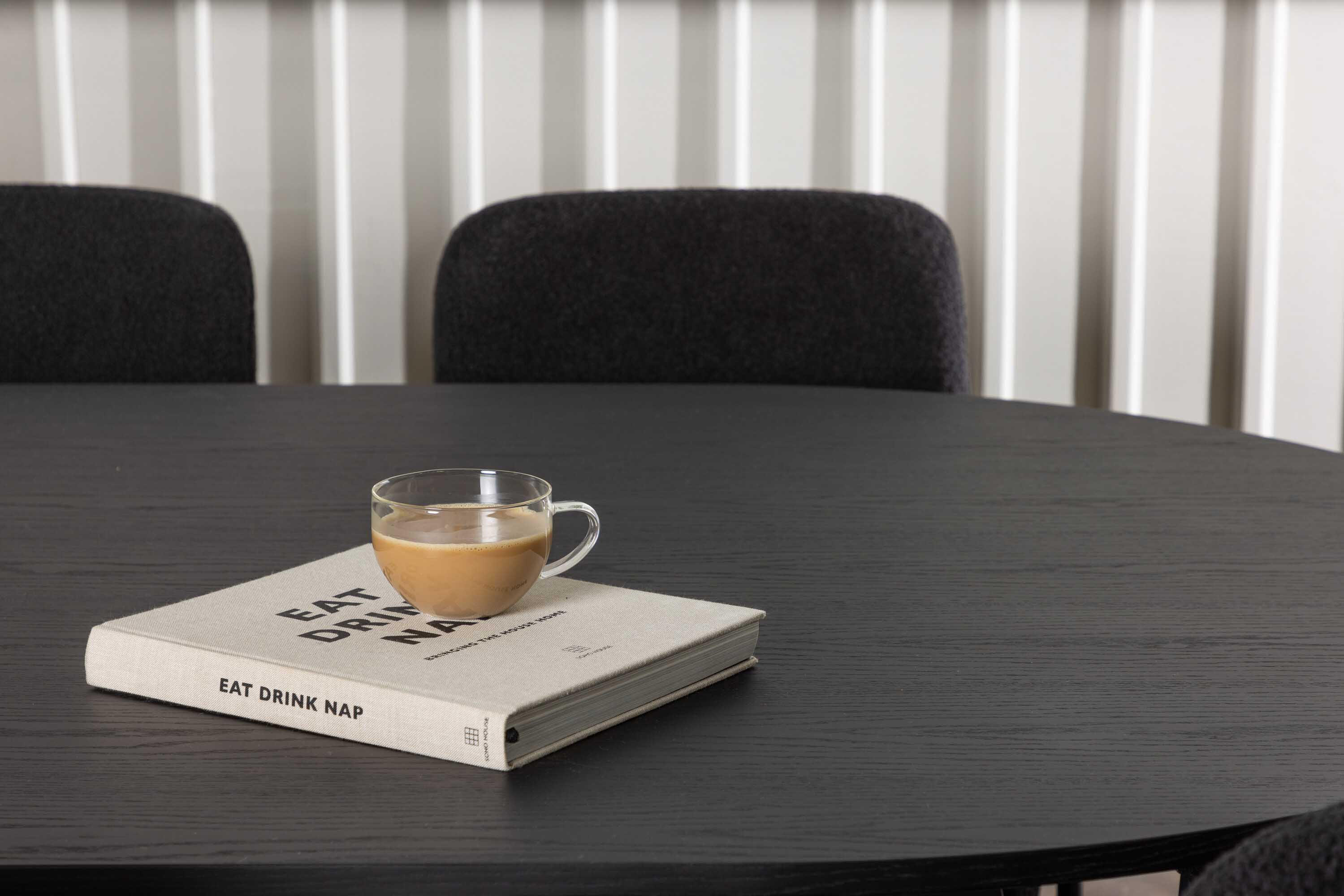 Bootcut & Yesterday spisegruppe